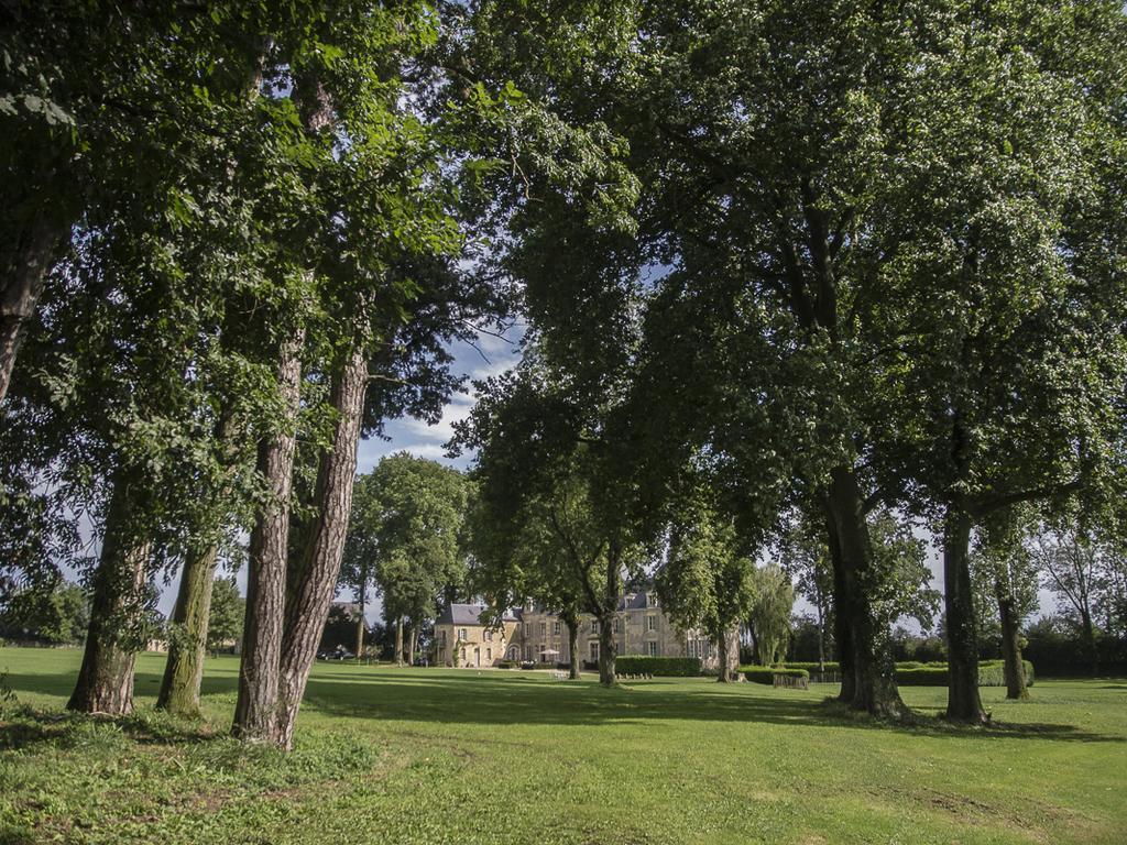 Chateau De Planchevienne Magny-Cours Exteriör bild
